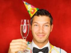 Прикольные пошлые конкурсы на день рождения Смешное поздравление с днем рождения мужчине прикольное